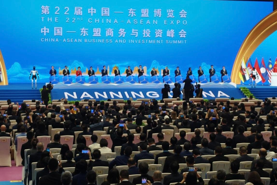 btv体育机器人闪耀中国-东盟博览会，以具身智能助力国际盛会